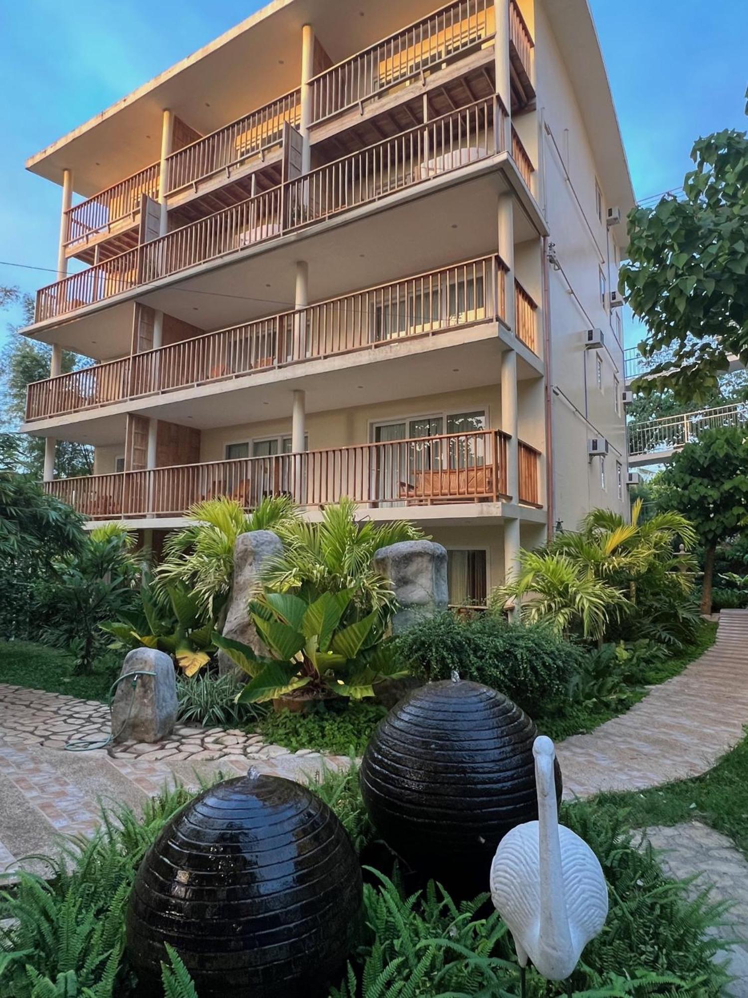 Yapak Amor Deluxe Suite With Swimming Pool Access - Hidden Paradise מראה חיצוני תמונה